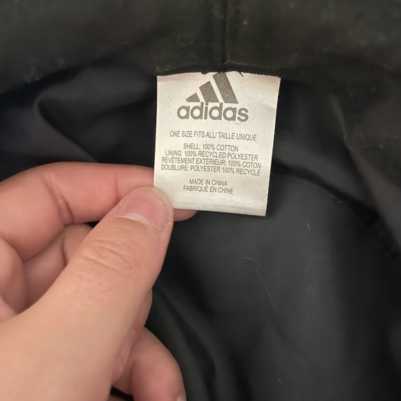 Adidas bucket hat - Picture 7 of 7